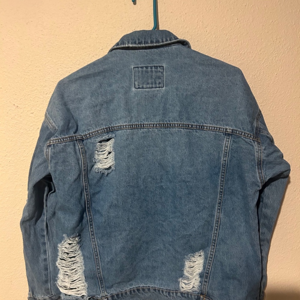 Jean jacket - Picture 3 of 3